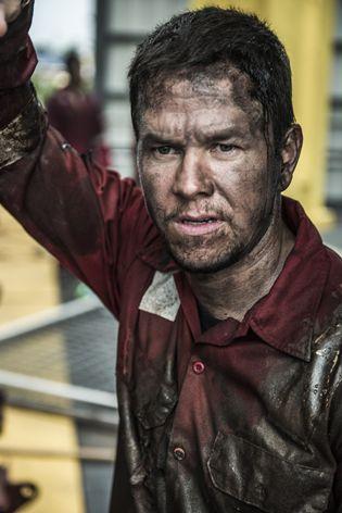 Deepwater-Horizon-Mark-Wahlberg-First-Look