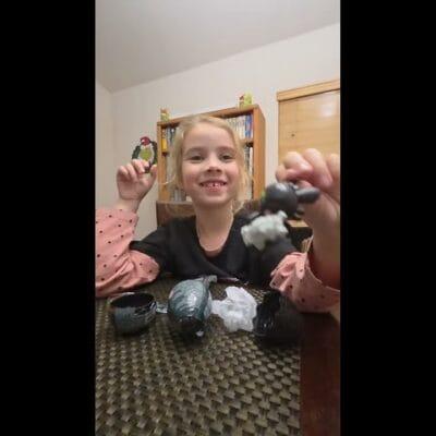Geek Showcase – Saoirse’s Toy Box: Toothless Tales Egg Unboxing